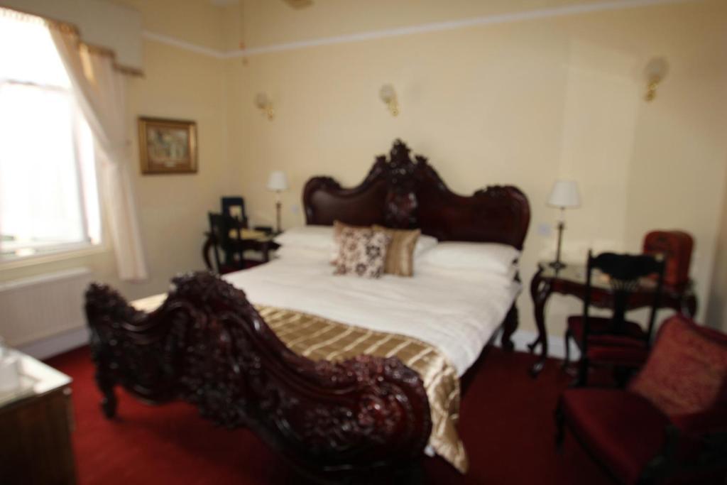 Longview Hotel Натсфорд Номер фото