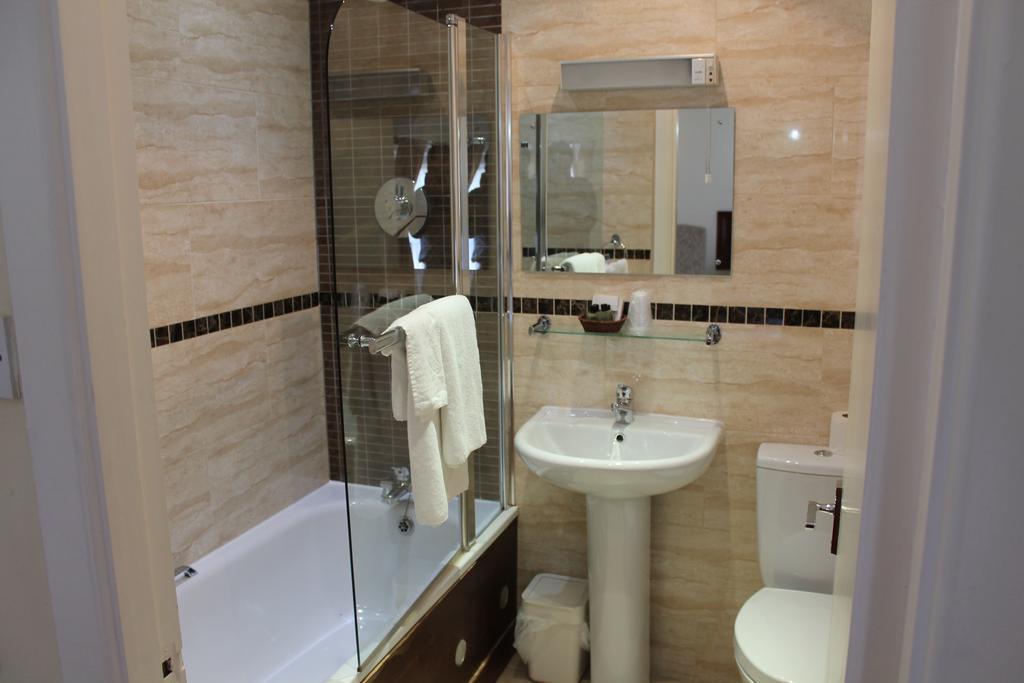 Longview Hotel Натсфорд Экстерьер фото