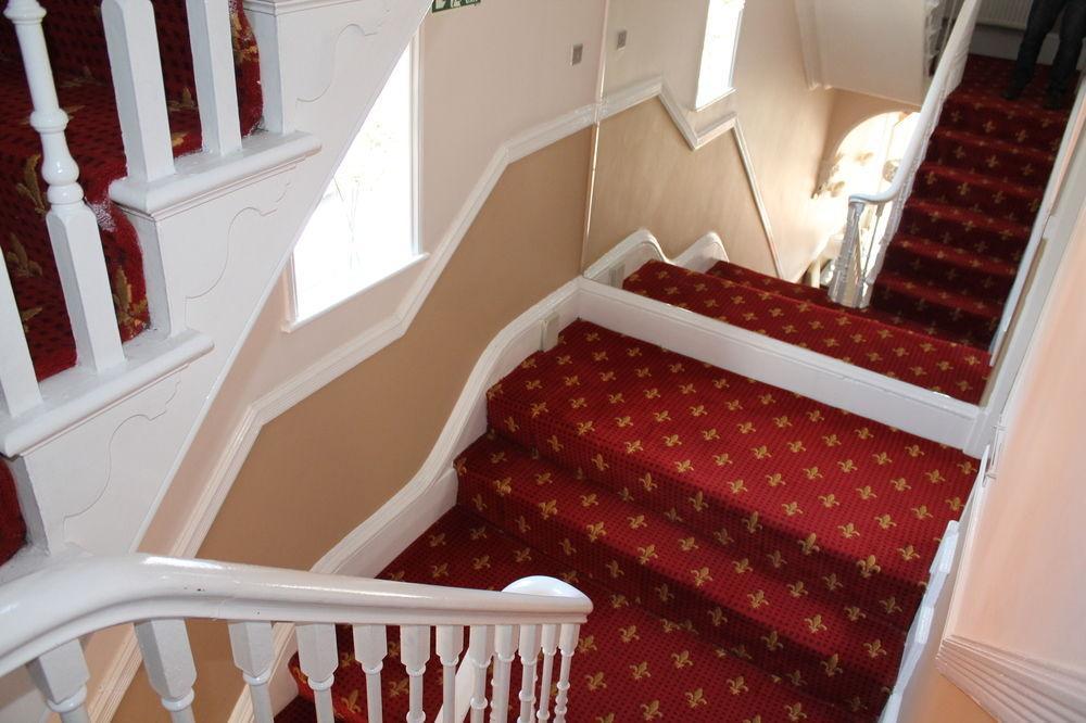 Longview Hotel Натсфорд Экстерьер фото
