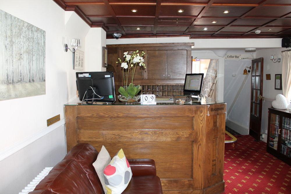 Longview Hotel Натсфорд Экстерьер фото
