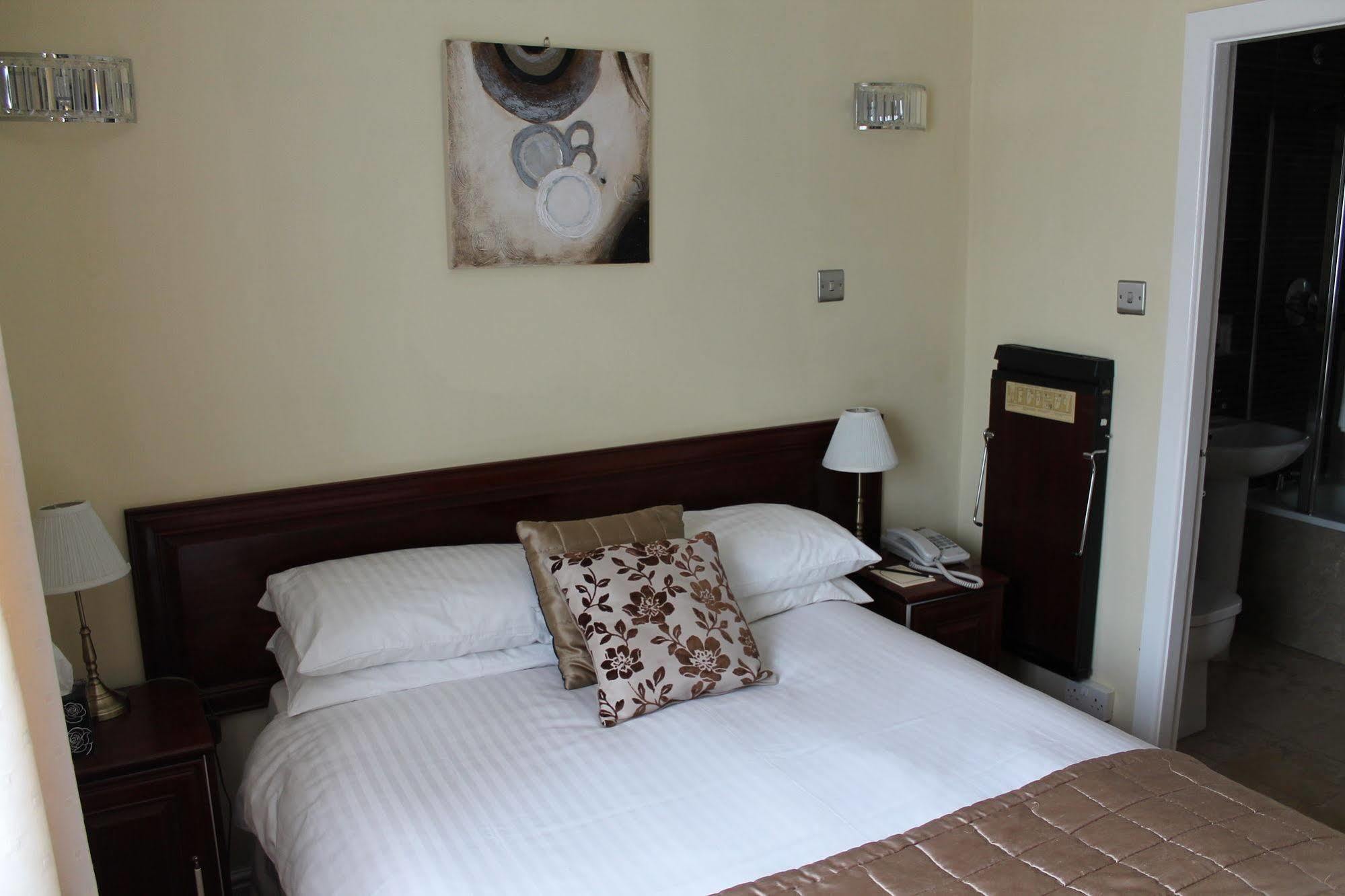 Longview Hotel Натсфорд Экстерьер фото