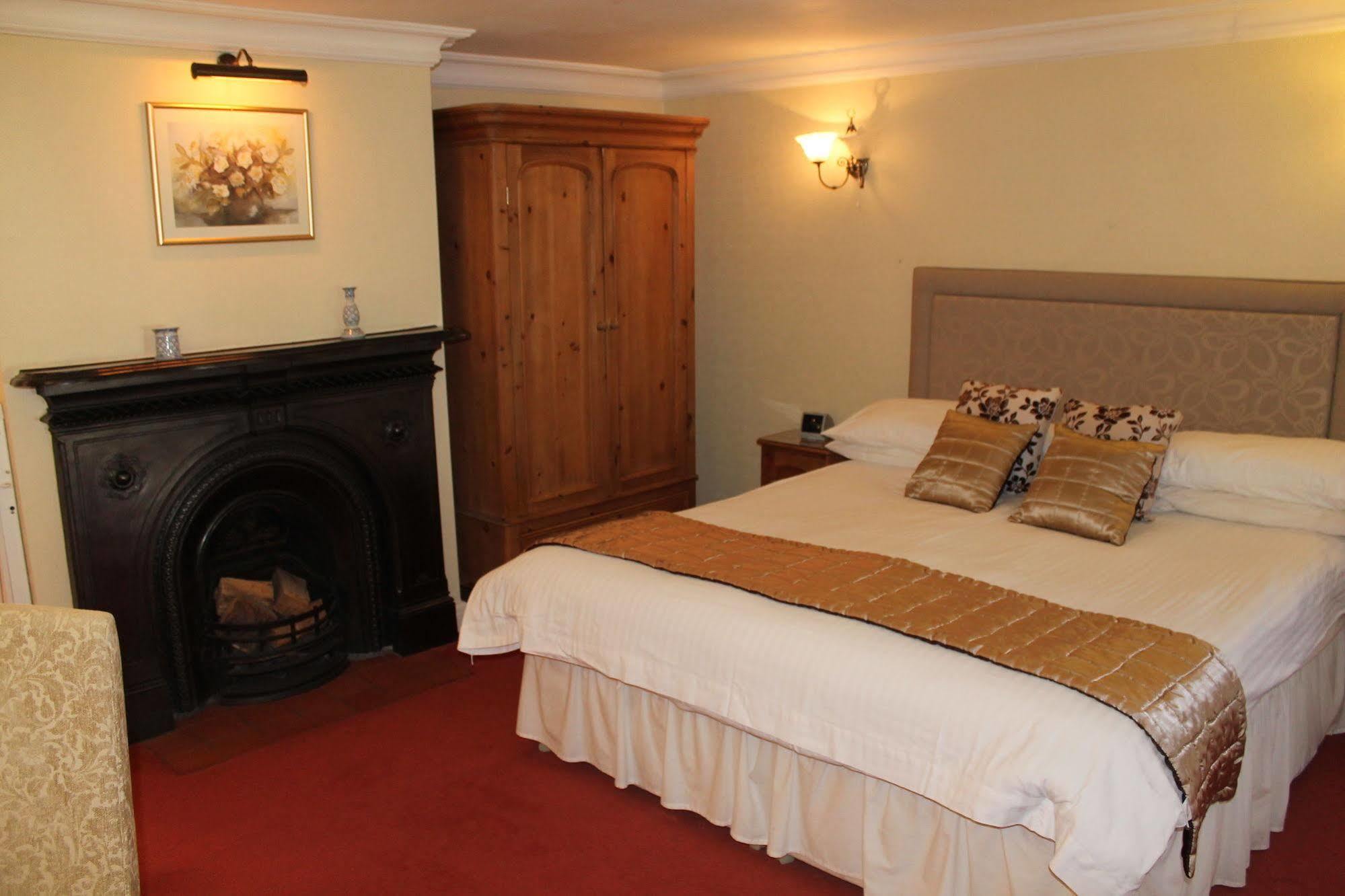 Longview Hotel Натсфорд Экстерьер фото